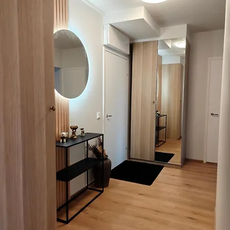 Apartamento Modern And Beautiful Two-bedroom Apartment, Wifi And Parking
