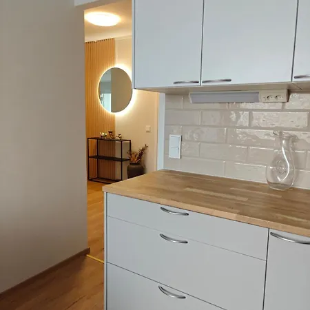 Modern And Beautiful Two-bedroom Apartment, Wifi And Parking Hyvinkää