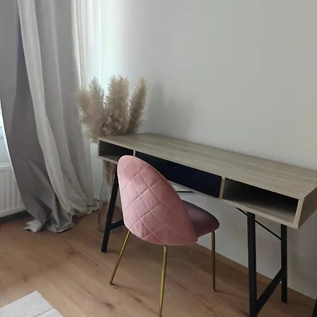 דירה Modern And Beautiful Two-bedroom Apartment, Wifi And Parking *